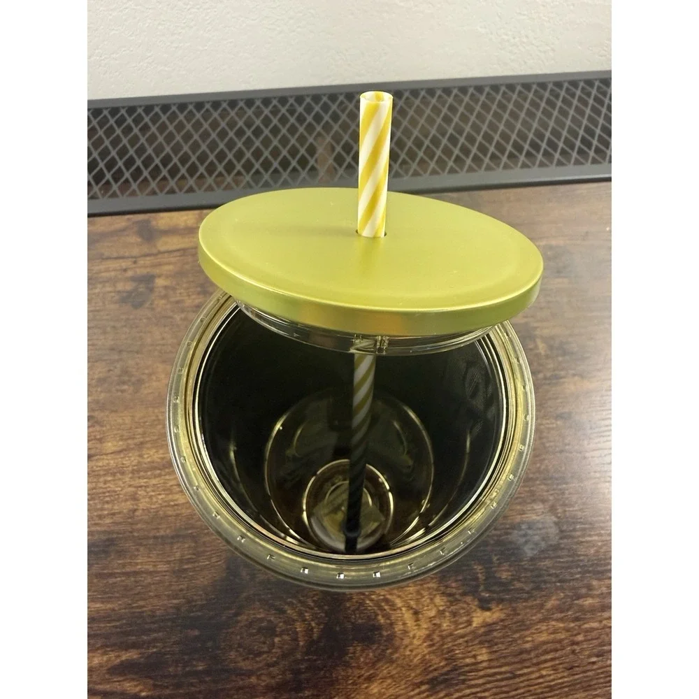 2024 STARBUCKS HOLIDAY METALLIC GOLD QUILTED 24oz VENTI TUMBLER COLD‎ CUP
